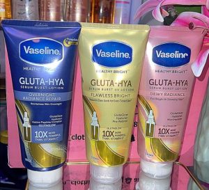 Vaseline Healthy Bright Gluta-Hya Serum Burst UV Lotion Flawless Glow 330ml