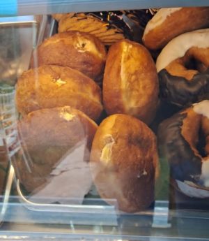 Premium glazed chocolate-doughnuts 1 pc